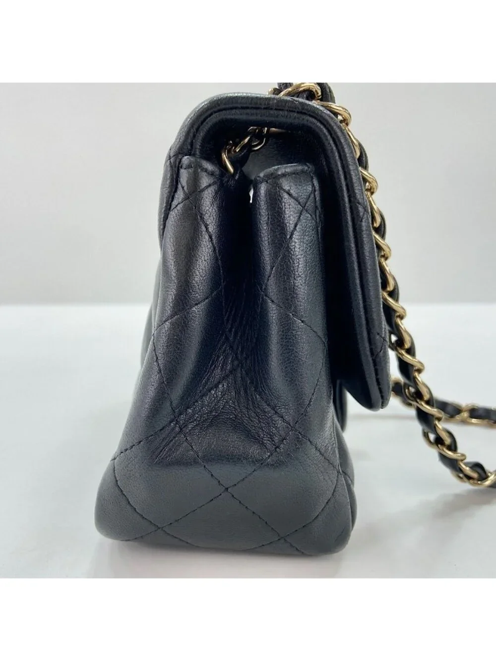 Chanel Shoulder Bag Quilted